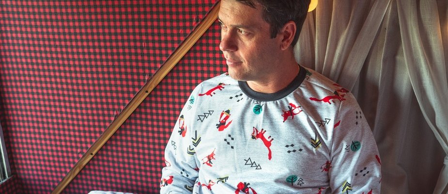 Por que dormir de pijama? Conheça os benefícios! Por que dormir de pijama? Conheça os benefícios!